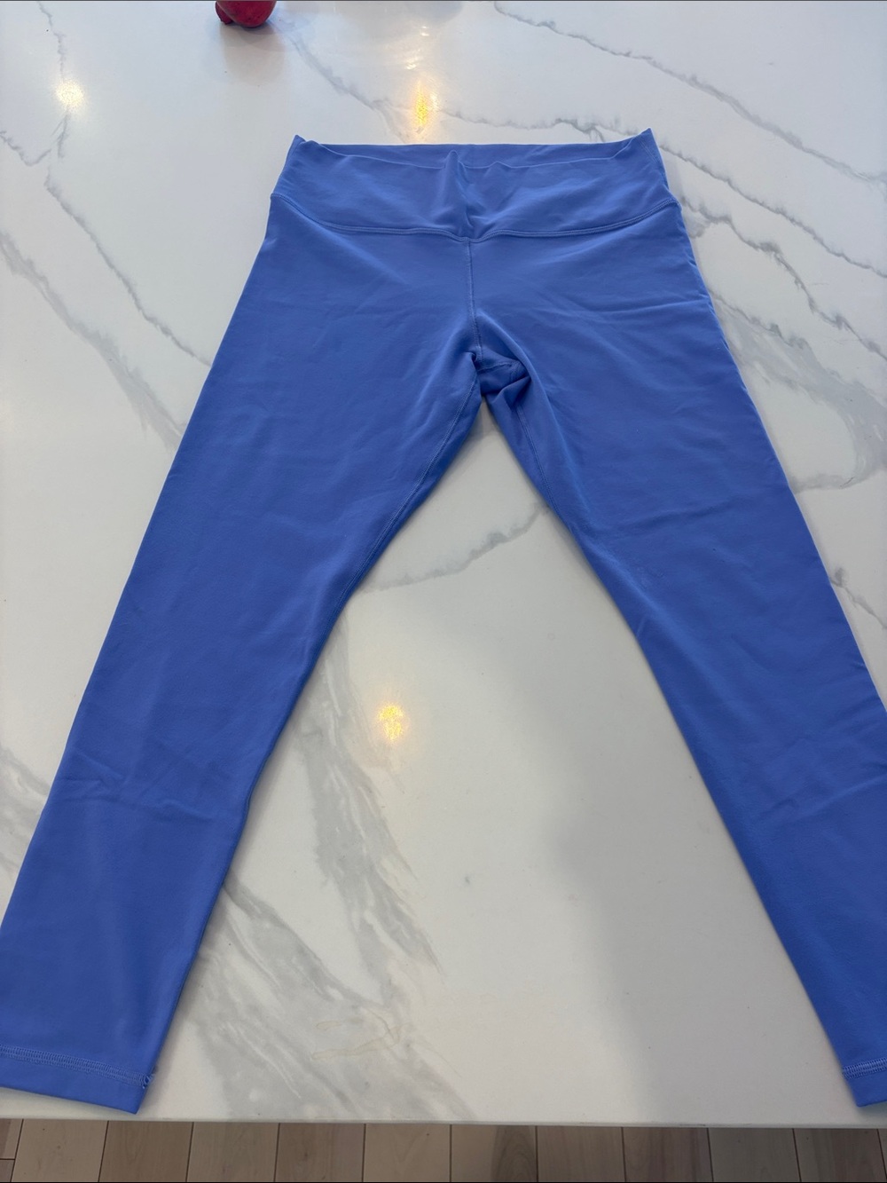 TNA XL Women’s periwinkle TnAction leggings